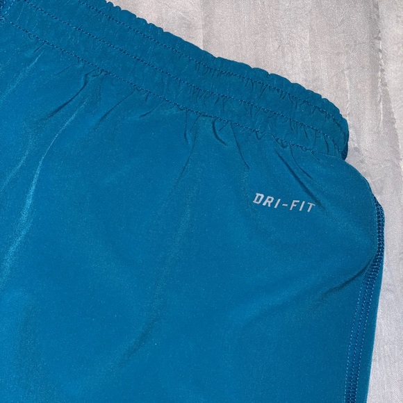Nike DRI fit shorts! - Picture 4 of 4